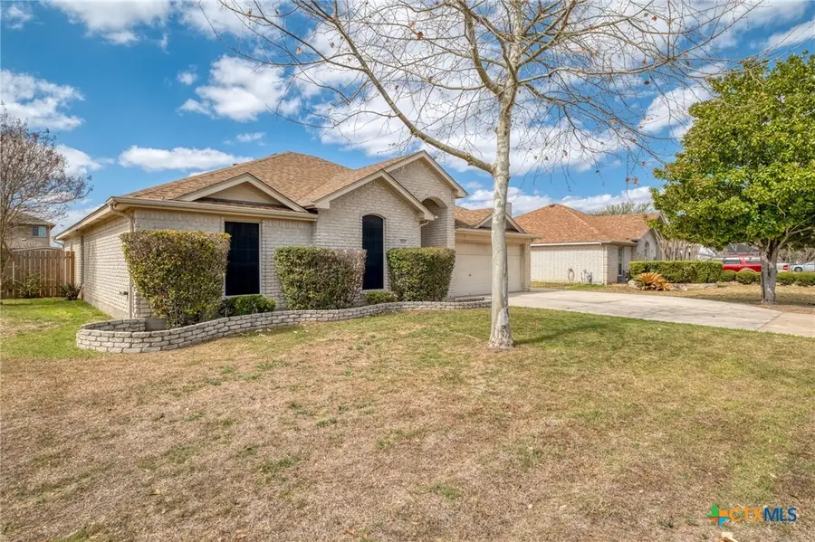 513 Mockingbird Lane, Lockhart, TX 78644 - #2