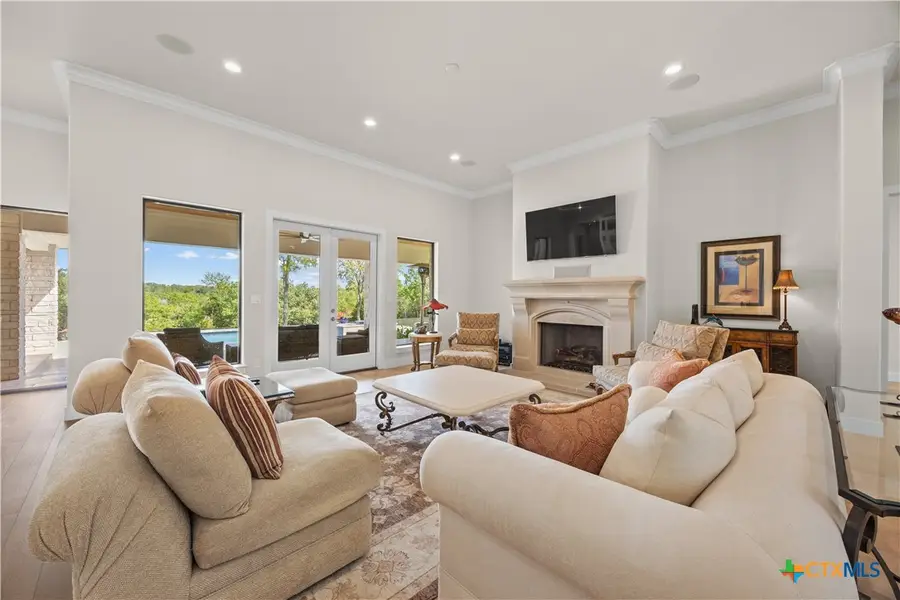 1410 E Creekview Drive, Salado, TX 76571 - #3