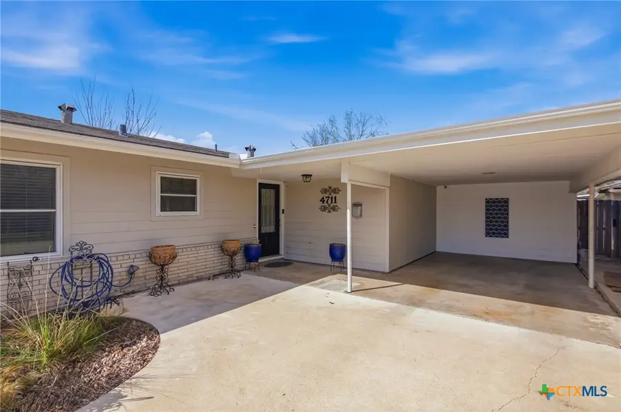 4711 Dahlia Lane, Victoria, TX 77904 - #3