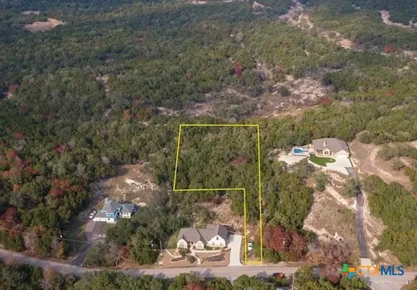 1025 Flaman Road, Canyon Lake, TX 78133