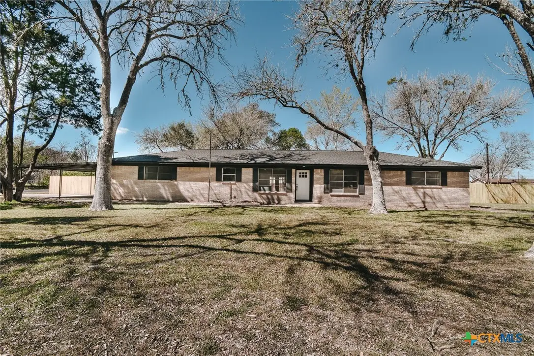 502 Berwick Street, Victoria, TX 77904 - #1