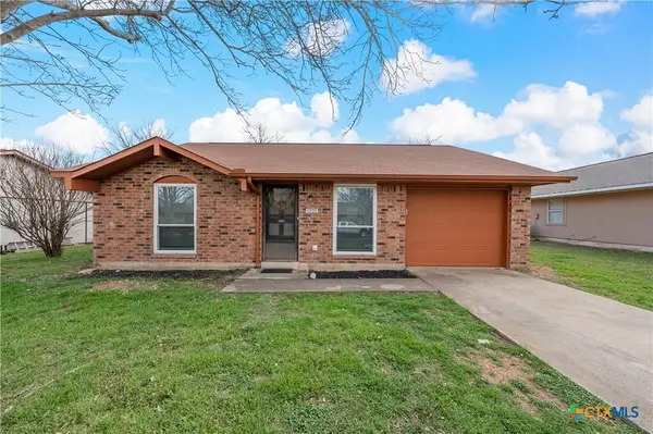1009 E Avenue O, Belton, TX 76513