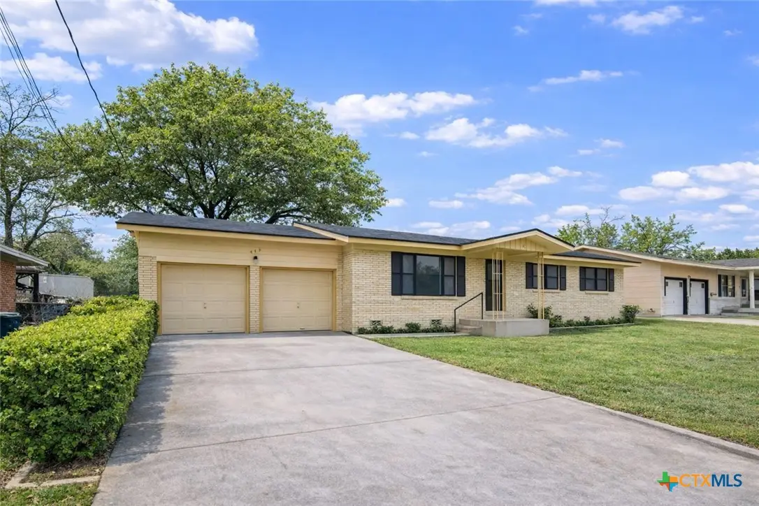 445 Granada Drive, New Braunfels, TX 78130 - #1