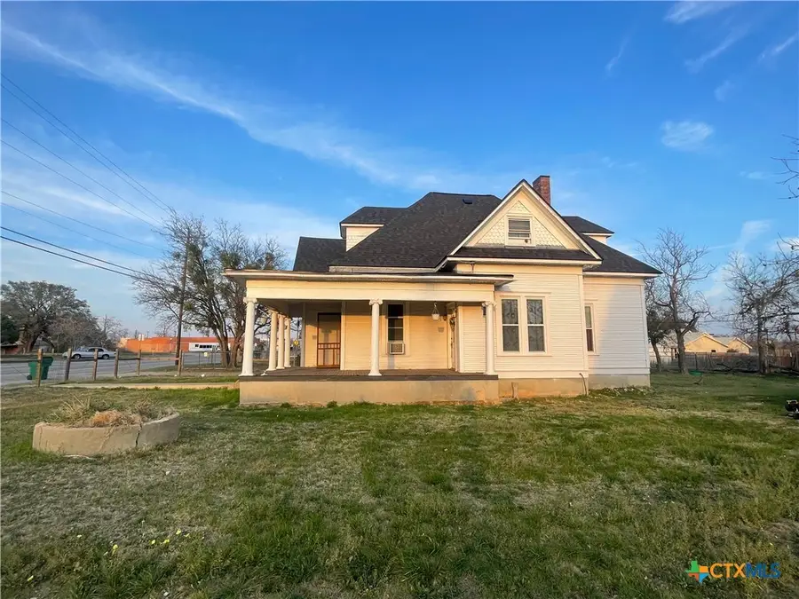 215 W Main Street, Lometa, TX 76853 - #3
