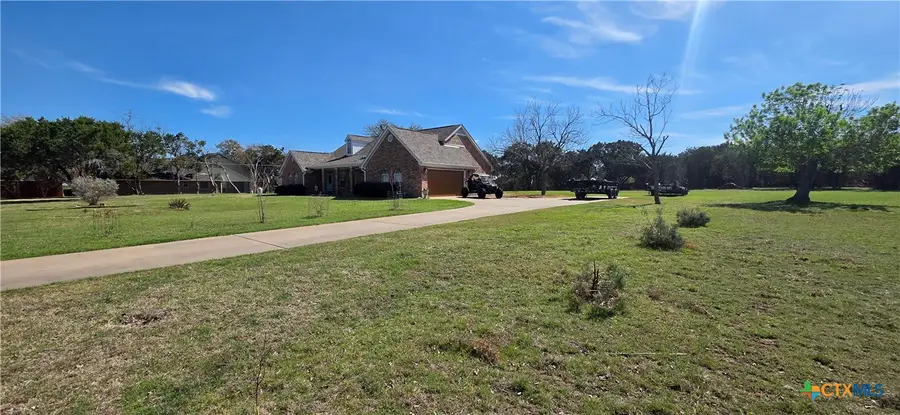 3912 Chisholm Trail, Salado, TX 76571 - #2