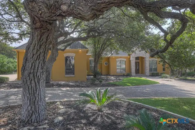 9752 Trophy Oaks Drive, San Antonio, TX 78266 - #3