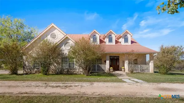 948 Upper Elgin River Road, Elgin, TX 78621