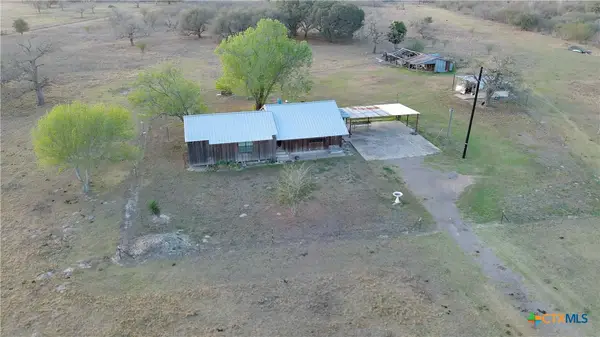 146 Elliott Road, Refugio, TX 78377