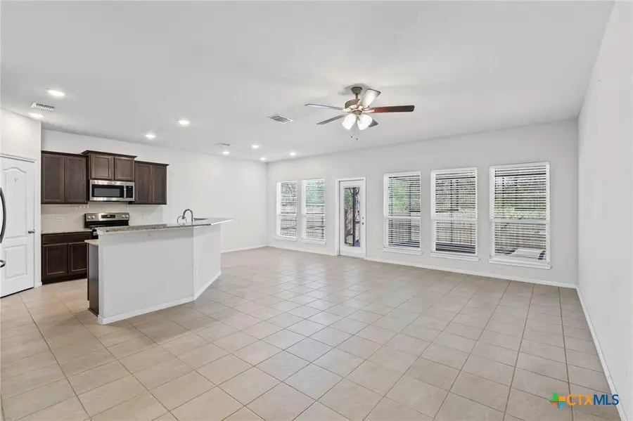 424 Oxford Lane, Troy, TX 76579 - #2