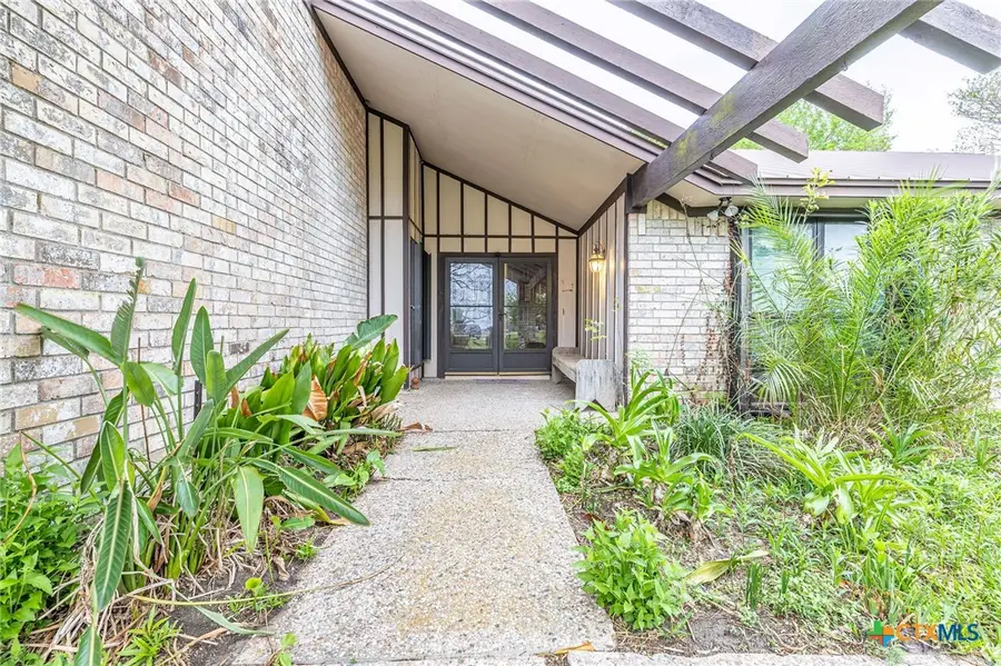 3 Bayshore Drive, Port Lavaca, TX 77979 - #2