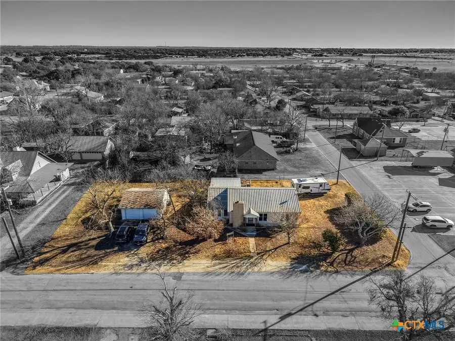 200 College Avenue, Florence, TX 76527 - #2