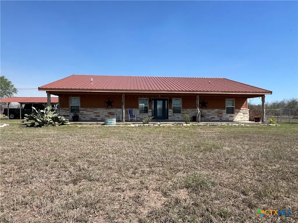 1206 Al Calde De La Bahia, Goliad, TX 77963 - #1