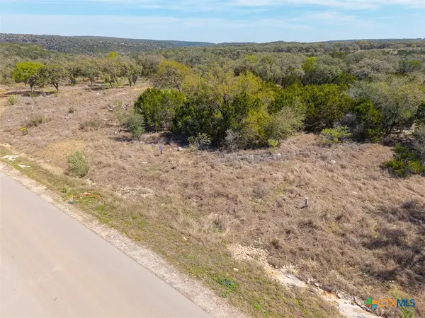 1412 Powder Ridge Rd, New Braunfels, TX 78132