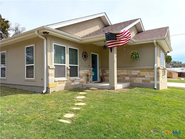 2872 Lakeview Drive, Canyon Lake, TX 78133