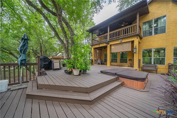 519 Long Meadow, Spring Branch, TX 78070