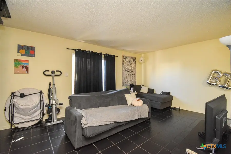 1805 Rosemary Avenue, Victoria, TX 77901 - #2