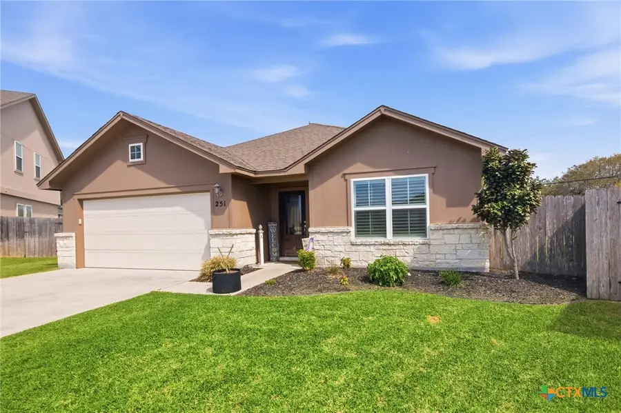 251 Cobble Stone Court, Victoria, TX 77904 - #2