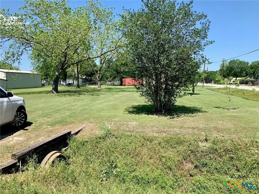 0 E Division Street, Edna, TX 77957 - #3