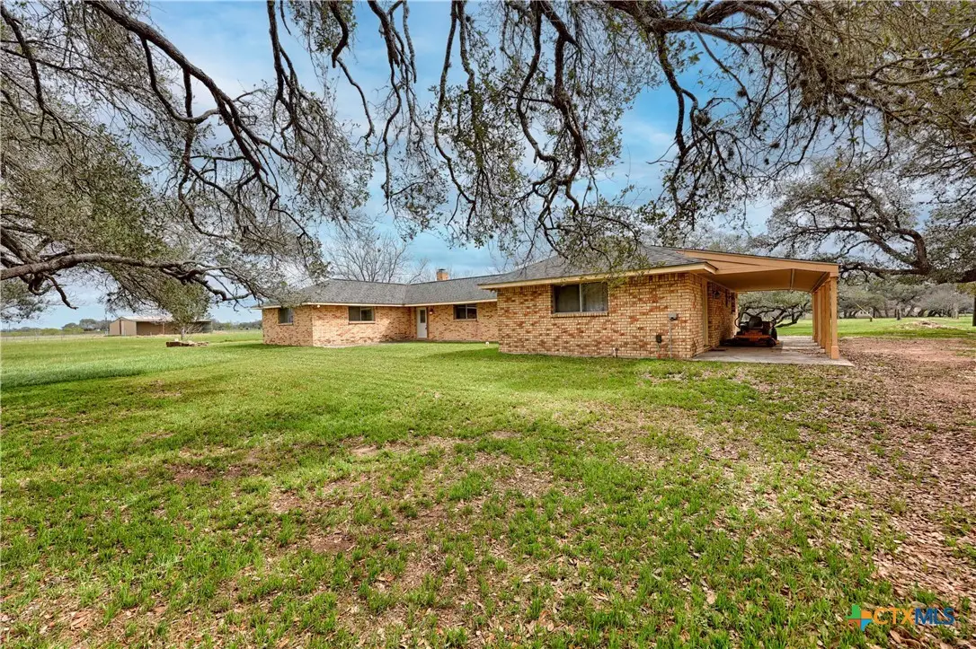 341 County Road 233, Hallettsville, TX 77964 - #1