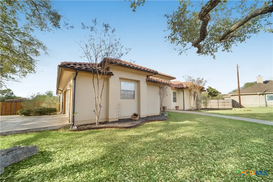 2450 Great Oaks Drive, San Marcos, TX 78666 - #3