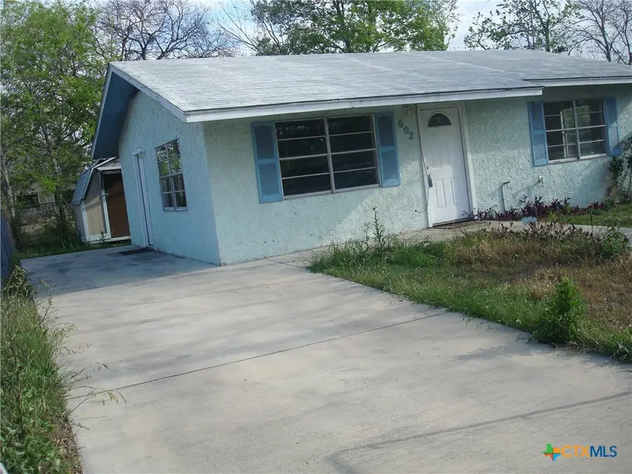 602 Silva Street, Seguin, TX 78155 - #3
