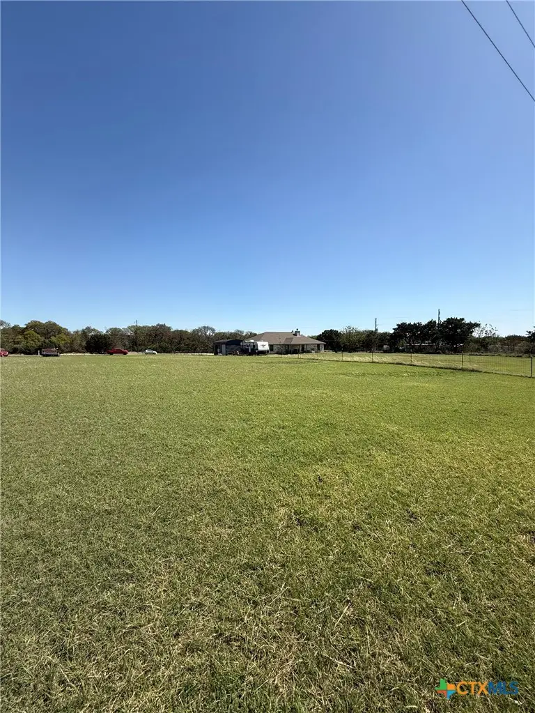 202 Wood Hollow, Gatesville, TX 76528 - #2