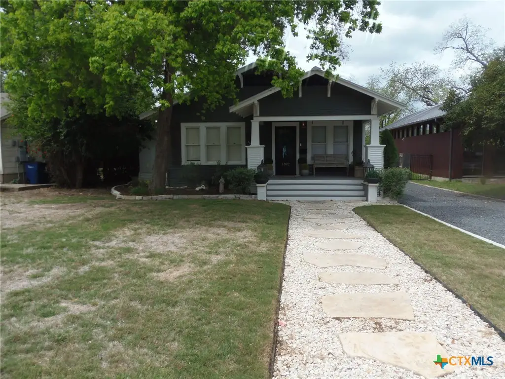 1042 SW Cross Street, New Braunfels, TX 78130 - #1