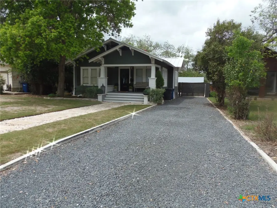 1042 SW Cross Street, New Braunfels, TX 78130 - #3