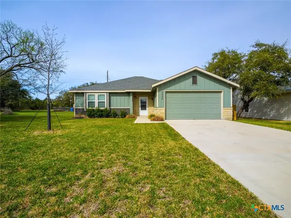 3625 Sagebrush Trail, Kingsland, TX 78639