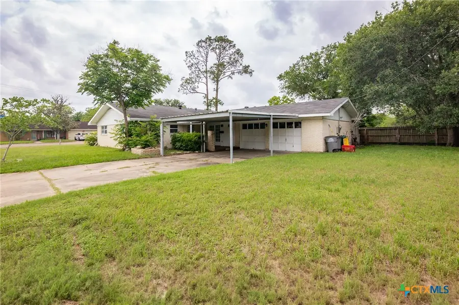 2512 E Airline Road, Victoria, TX 77901 - #3