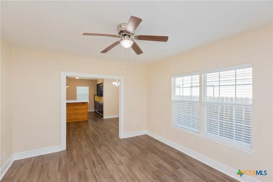 1903 E North Street, Victoria, TX 77901 - #2