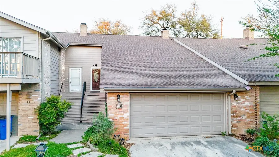 14 Oak Villa Road, Canyon Lake, TX 78133 - #3