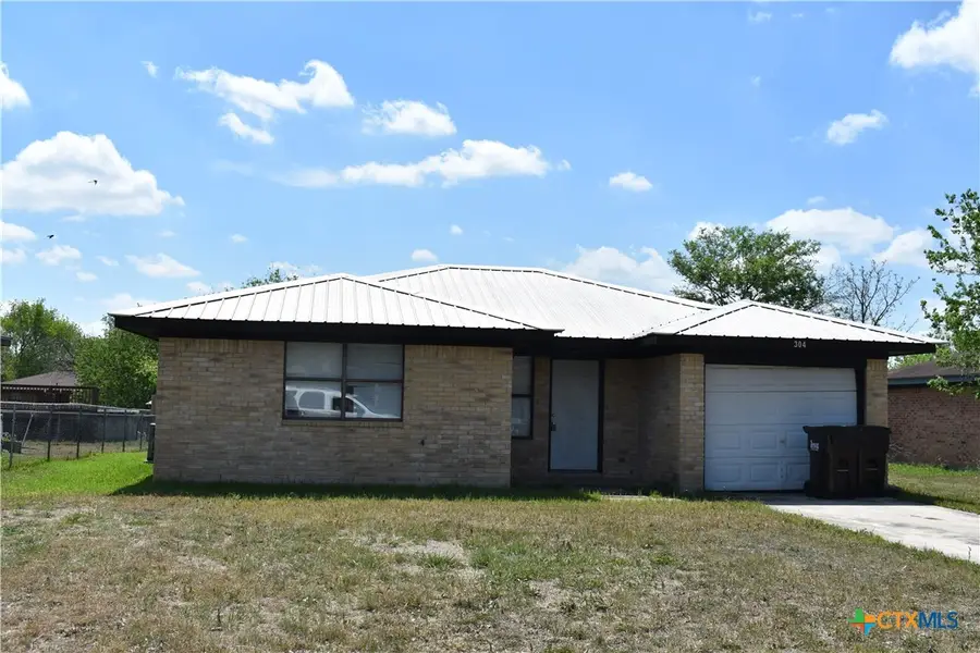 304 Meadow Drive, Marion, TX 78124 - #2