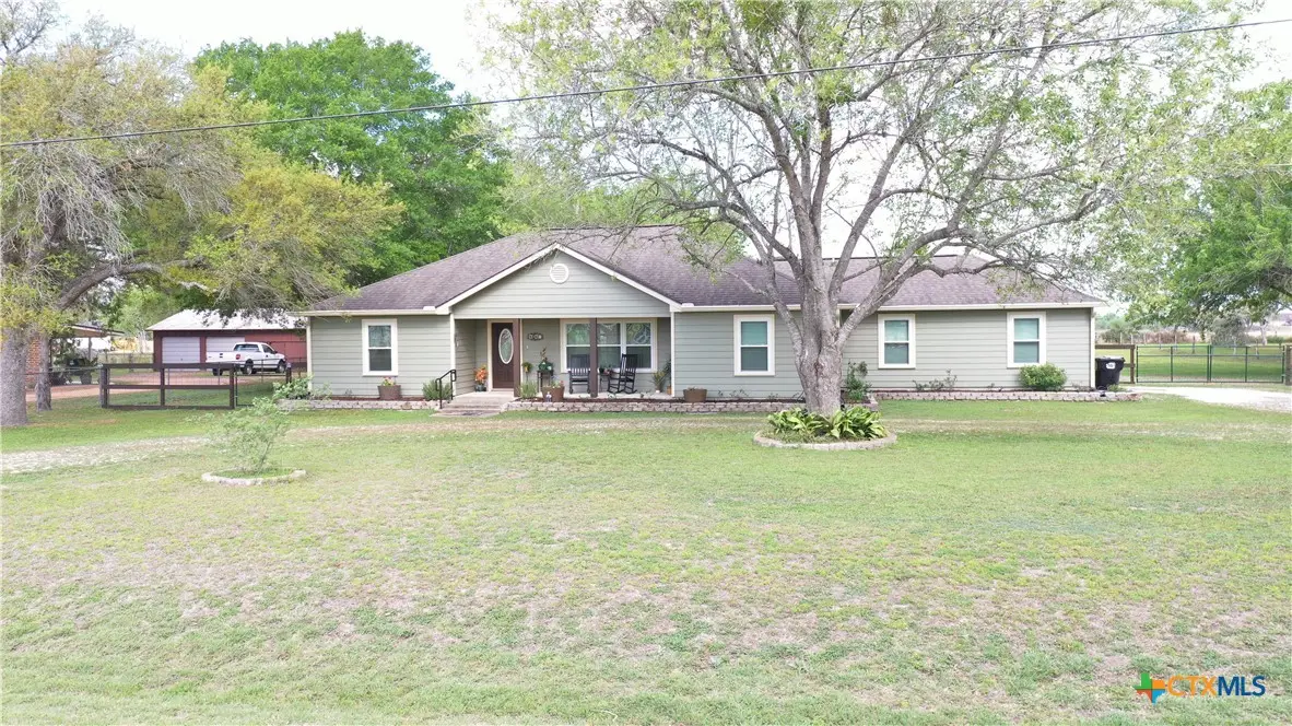 164 Russell Road, Victoria, TX 77904 - #1