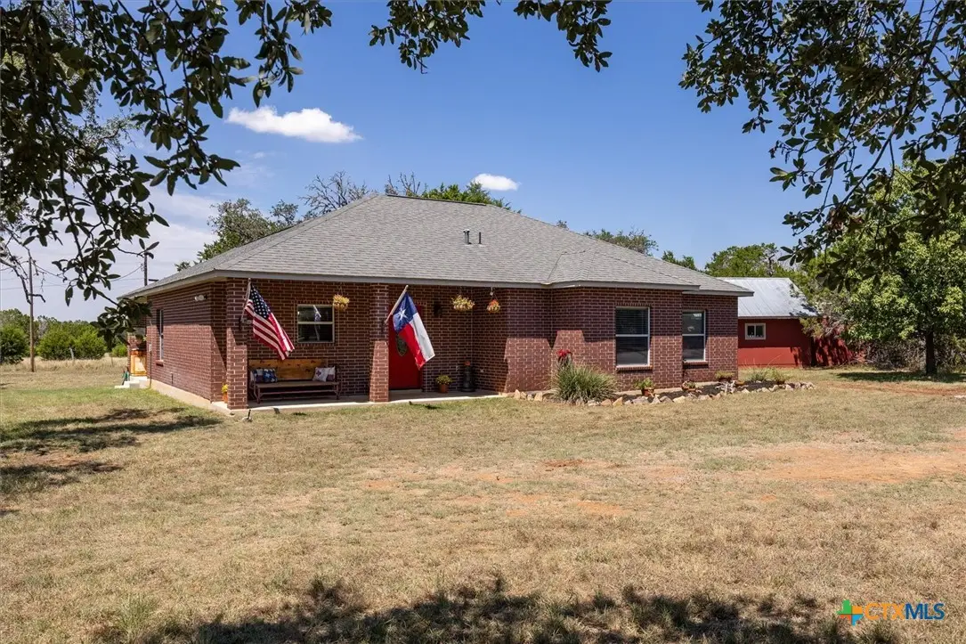 495 Hill Country Drive, Pipe Creek, TX 78063 - #1