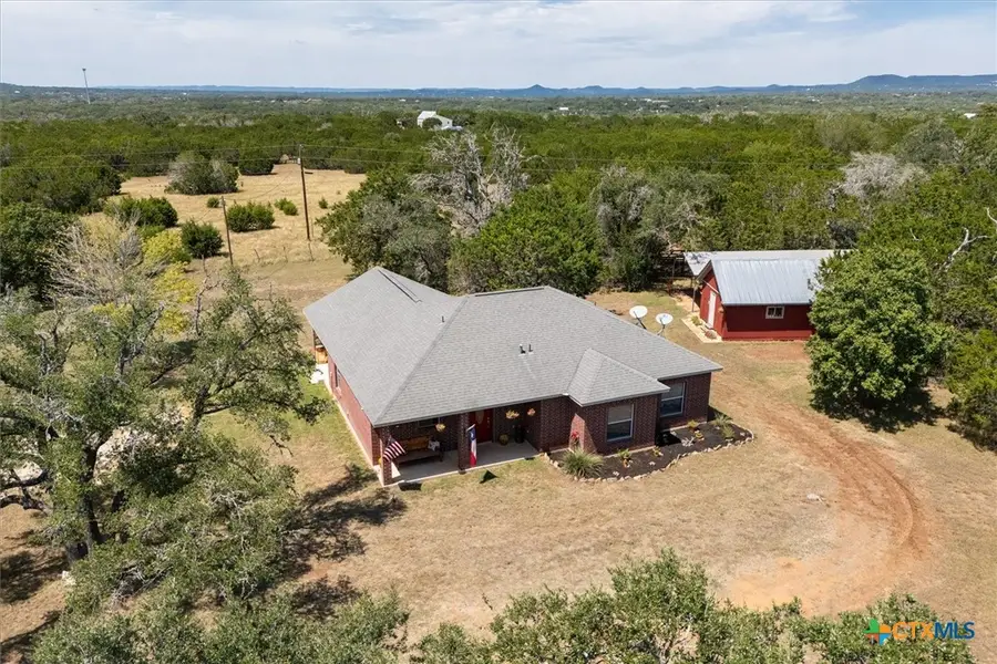 495 Hill Country Drive, Pipe Creek, TX 78063 - #2