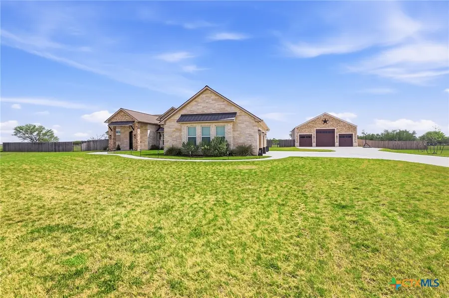 500 Sendera Loop, Victoria, TX 77904 - #3