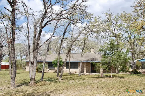 6911 Fm 532, Gonzales, TX 78629