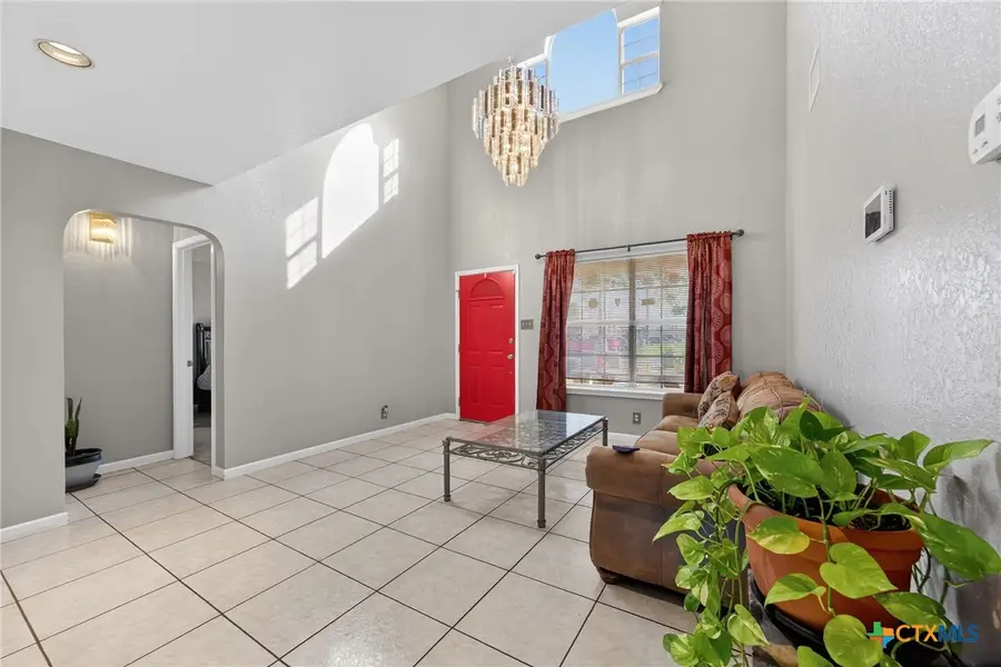 805 S 6th Street, Stockdale, TX 78160 - #3