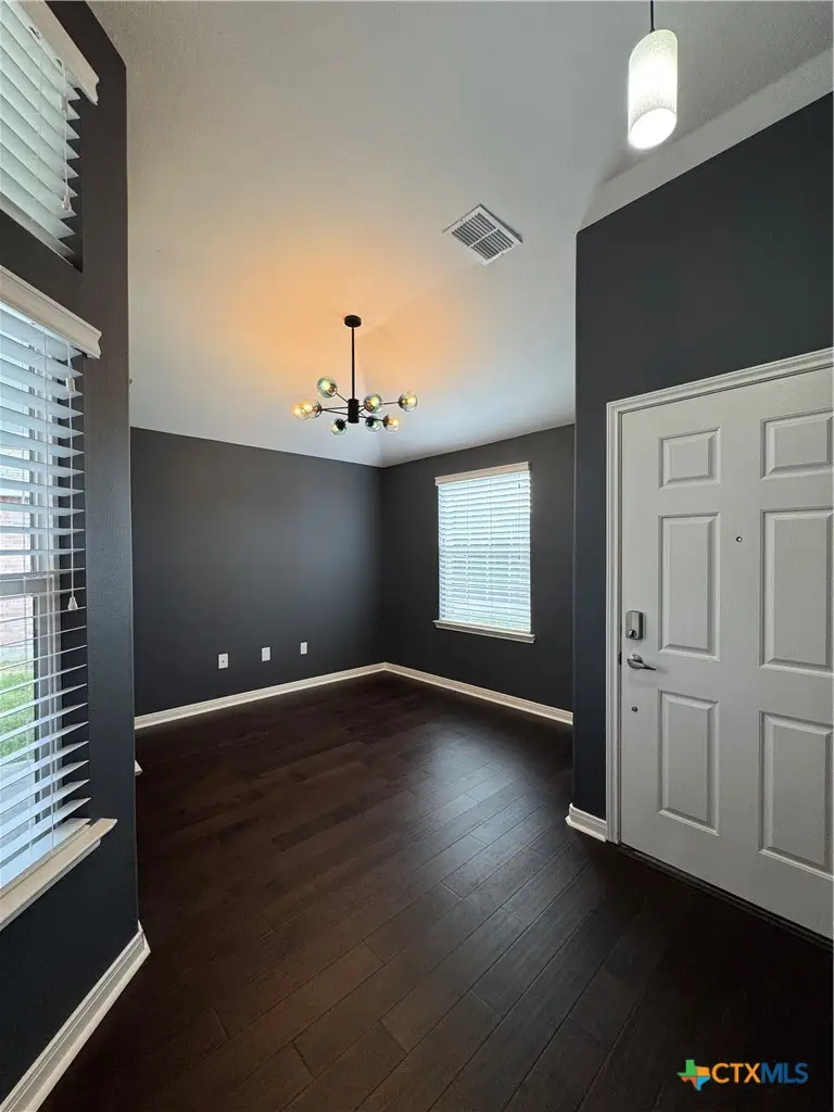 210 Yellowstone Drive, Victoria, TX 77904 - #3