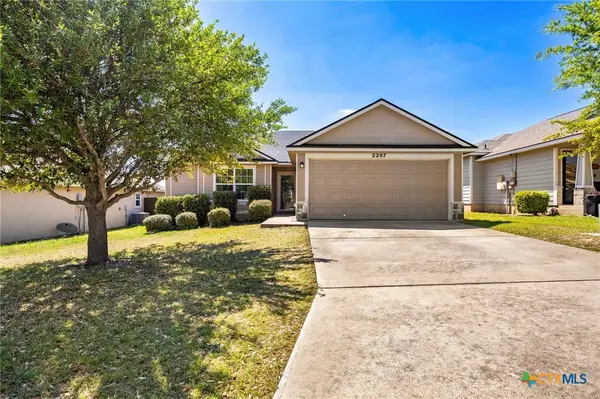 2207 Stoneham, Temple, TX 76504