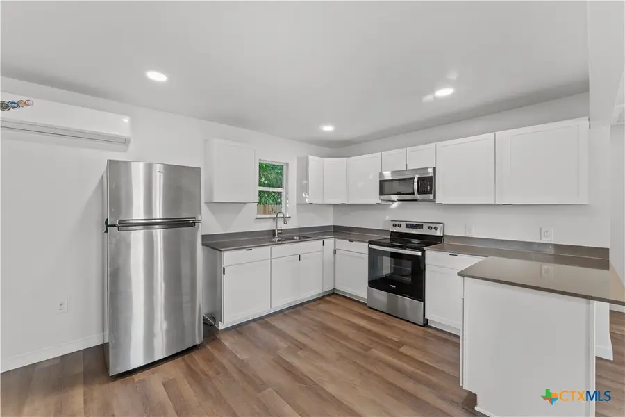 112 Linda Drive, San Marcos, TX 78666 - #3