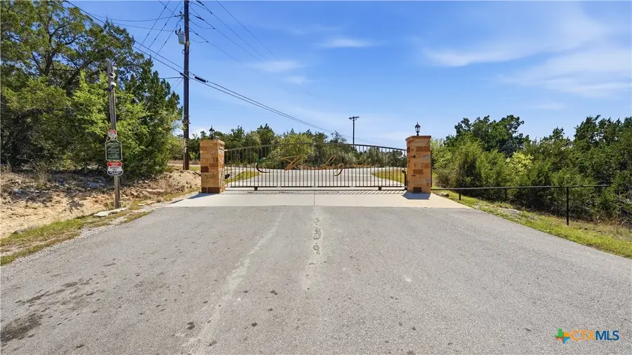 806 Rutherford, Fischer, TX 78623 - #3