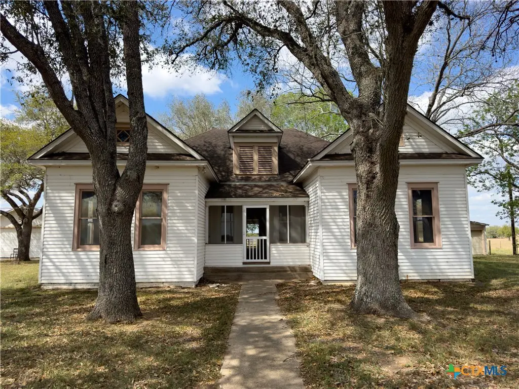 670 Thiele Road, Yoakum, TX 77995 - #1