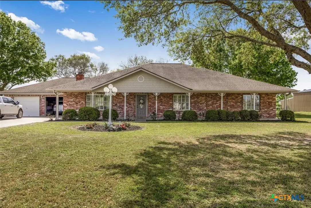 201 Parsons Road, Victoria, TX 77904 - #1
