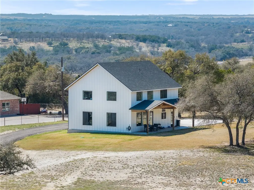 1800 Diamond Ridge Drive, Lampasas, TX 76550 - #1