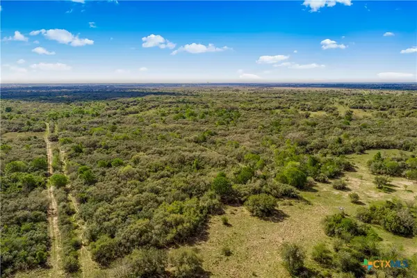 000 Nursery Road, Victoria, TX 77904