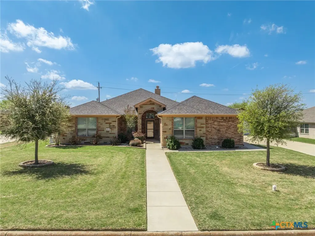 109 Northern Avenue, Gatesville, TX 76528 - #1