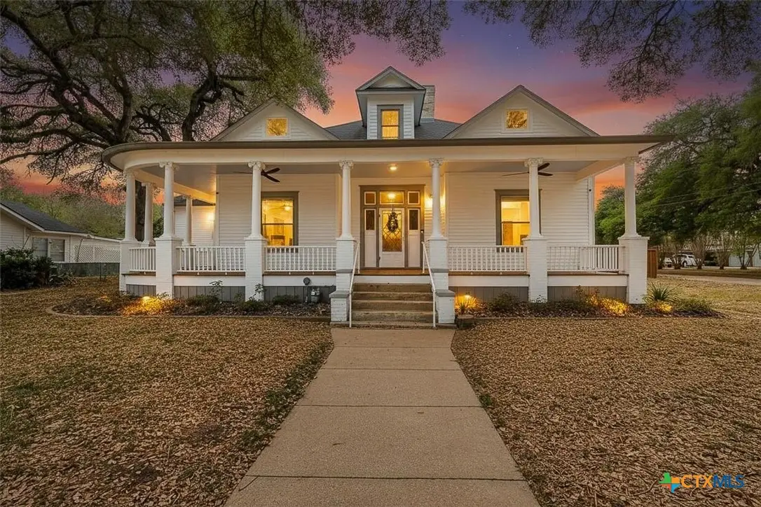 604 Saint Michael Street, Gonzales, TX 78629 - #1