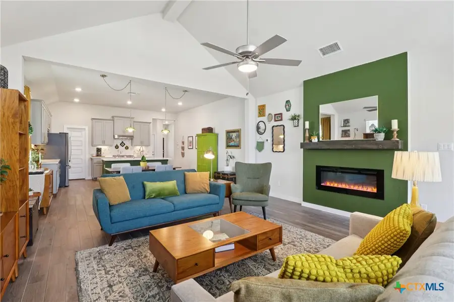 1935 Scare Crow, New Braunfels, TX 78130 - #2